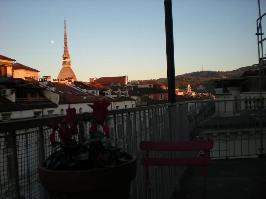 Colazione In Piazza Castello Bed & Breakfast Torino Dış mekan fotoğraf